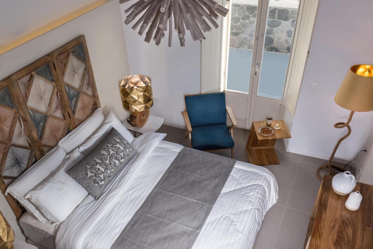Вилла White & Co Santorini Пиргос Экстерьер фото